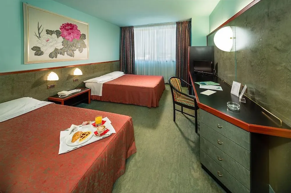 Hotel & Loisir Le Ruote Roveleto